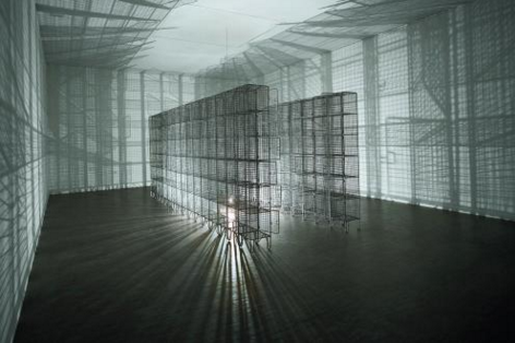 Light Sentence, 1992 COURTESY KUNSTMUSEUM ST GALLEN, WHITE CUBE © MONA HATOUM